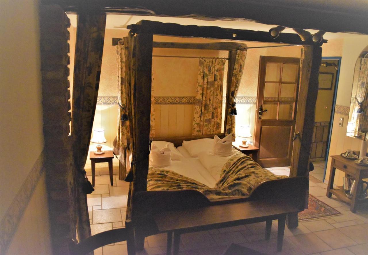 Domizil Hotel Bei Welter Nideggen Kreuzau Kültér fotó